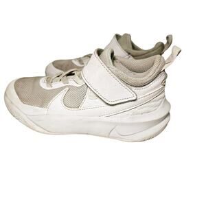 Nike Team Hustle 12C Toddler Shoes C6736-100 White Sneakers Preowned